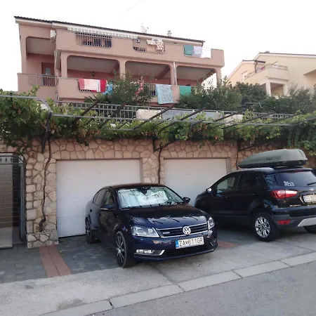 Klara Novi Vinodolski