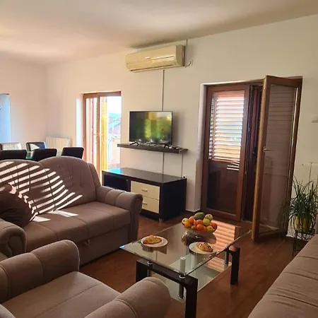 Klara Apartment Novi Vinodolski