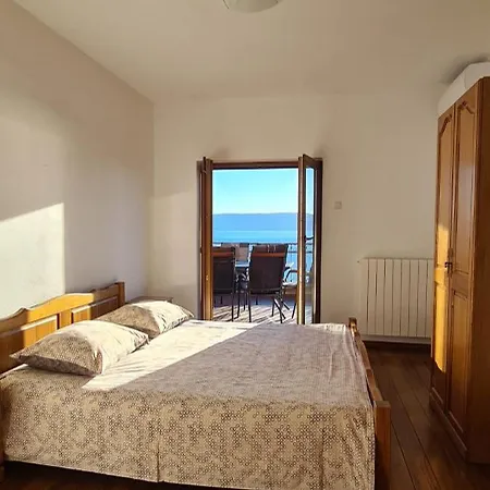 Klara Apartment