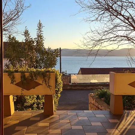 Apartment Klara Novi Vinodolski